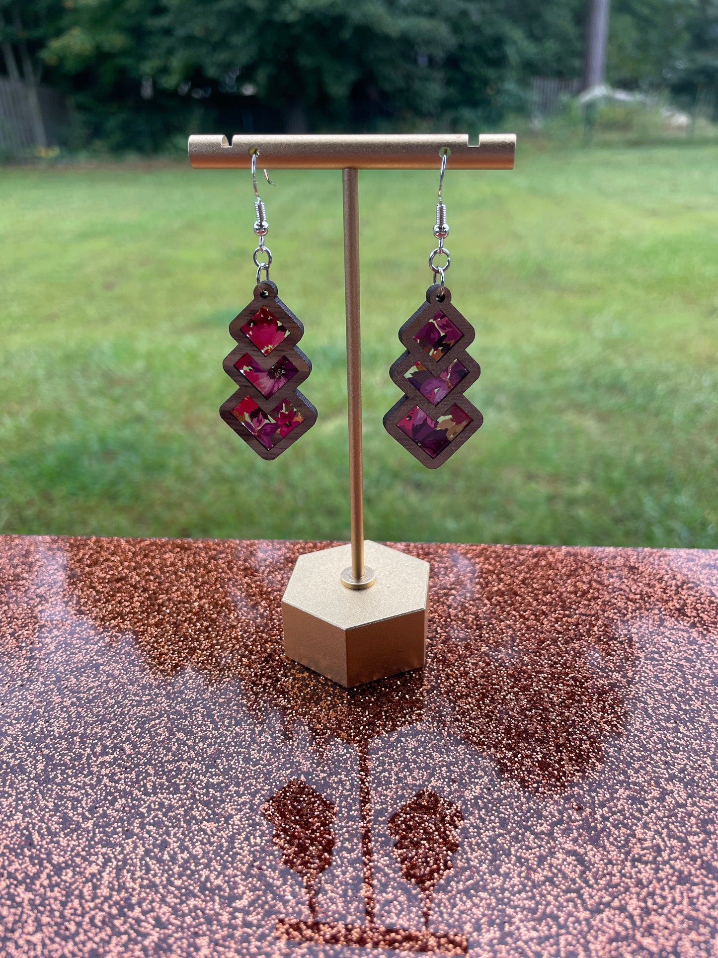 Inlay Triple Square Earrings