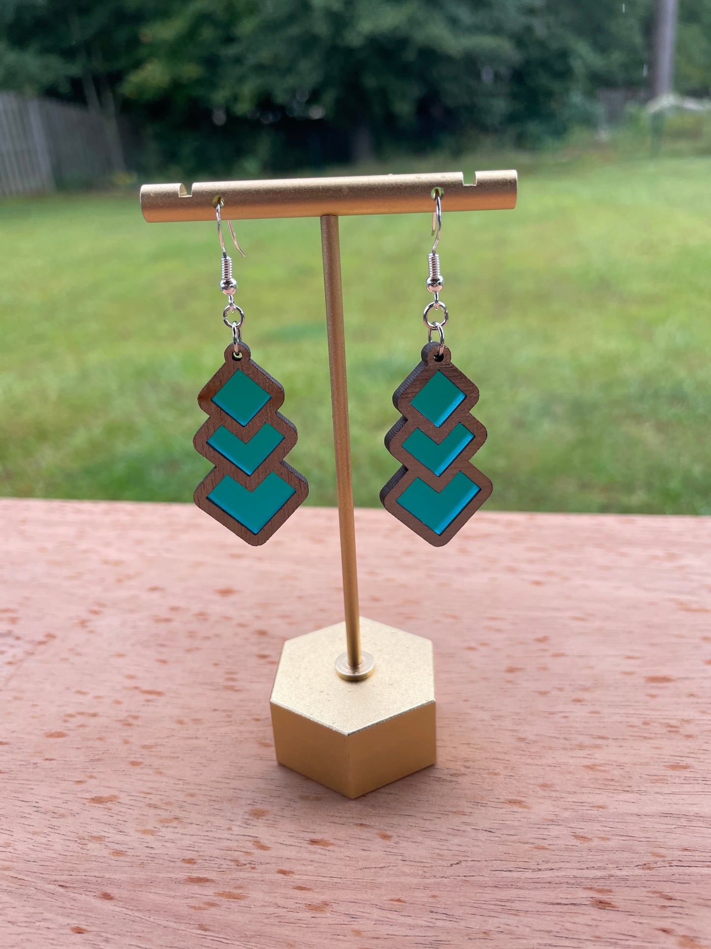 Inlay Triple Square Earrings